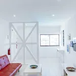 - 303b Appartement *